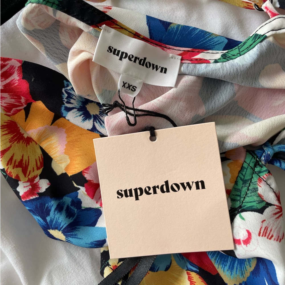 NWT Superdown Isla Top in Black Multi XXS - Picture 6 of 6